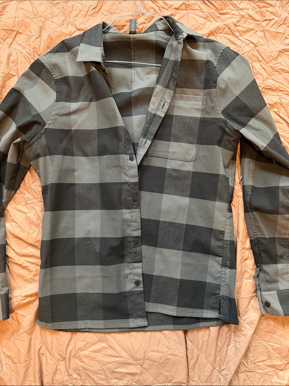 lululemon athletica Men's Black and Gray Buffalo Flannel Plaid Button-Down Shirt